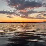 Saunamoekki Kurjenrahkan Kansallispuistossa *