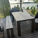 Saunamoekki Kurjenrahkan Kansallispuistossa Chalet Poytya