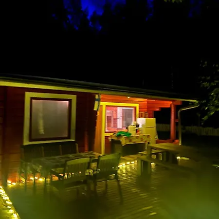 شاليه Saunamoekki Kurjenrahkan Kansallispuistossa