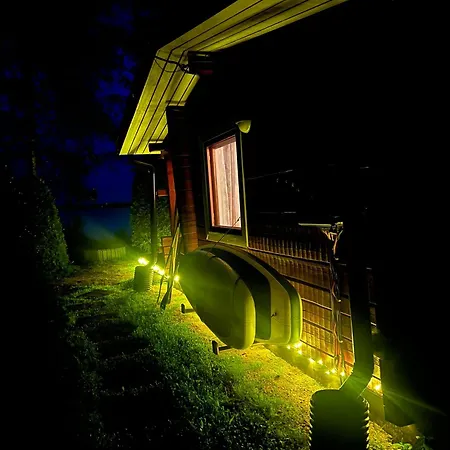 Saunamoekki Kurjenrahkan Kansallispuistossa *