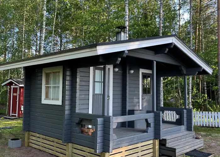 Saunamoekki Kurjenrahkan Kansallispuistossa Σαλέ *