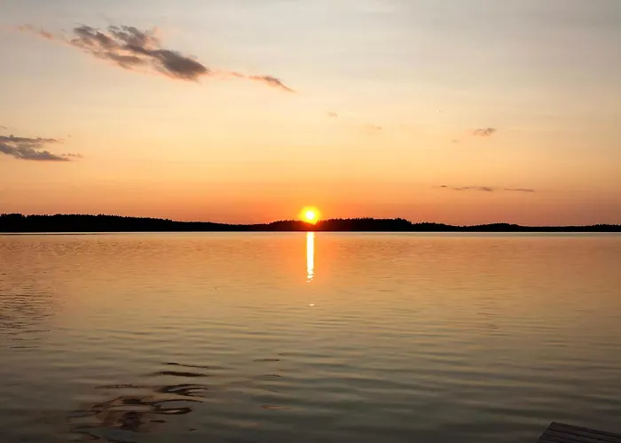 Saunamoekki Kurjenrahkan Kansallispuistossa Σαλέ Poytya