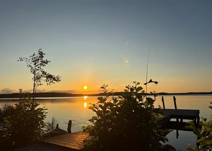 Σαλέ Saunamoekki Kurjenrahkan Kansallispuistossa