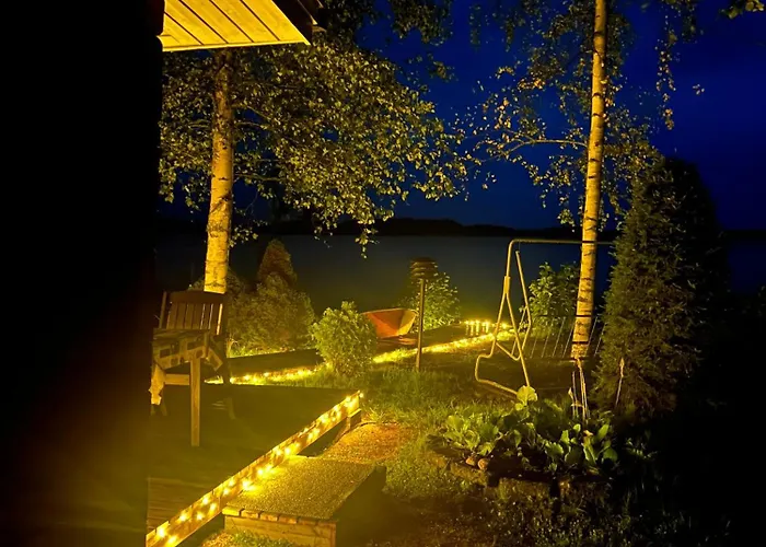 Saunamoekki Kurjenrahkan Kansallispuistossa Σαλέ Poytya